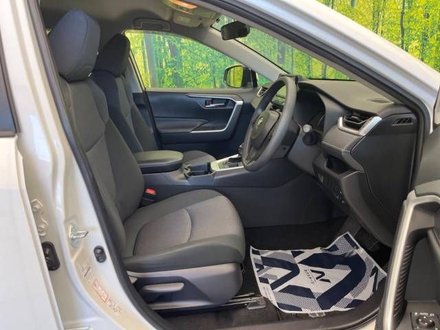 Toyota RAV4 2019-07 195274-8