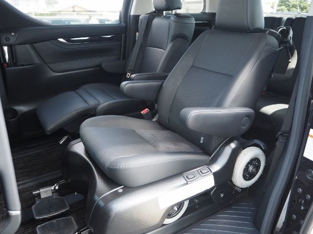 Toyota ALPHARD HYBRID 2021-06 5931-14
