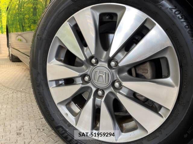 Honda e 2013-03 376955-15