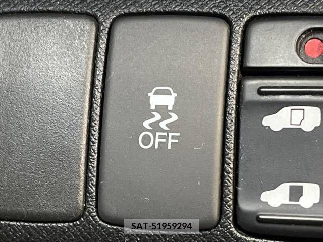 Honda e 2013-03 376955-6