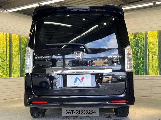 Honda e 2013-03 376955-17