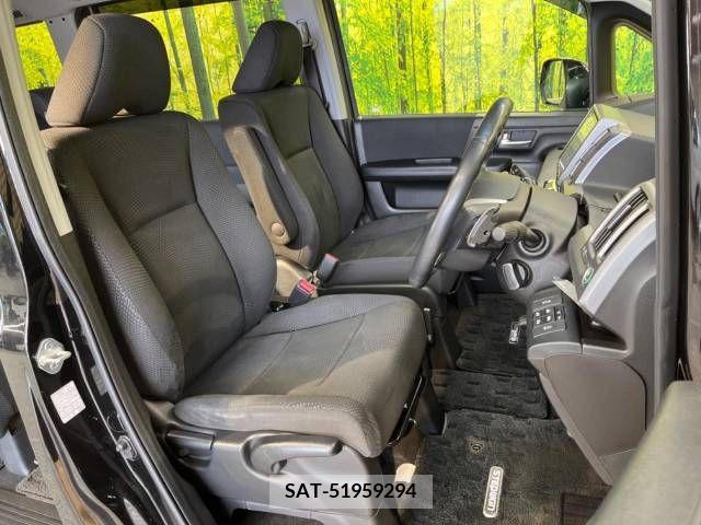 Honda e 2013-03 376955-9