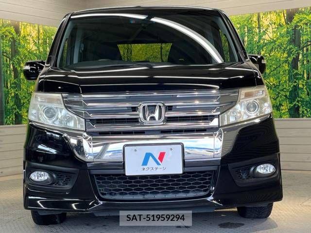Honda e 2013-03 376955-16
