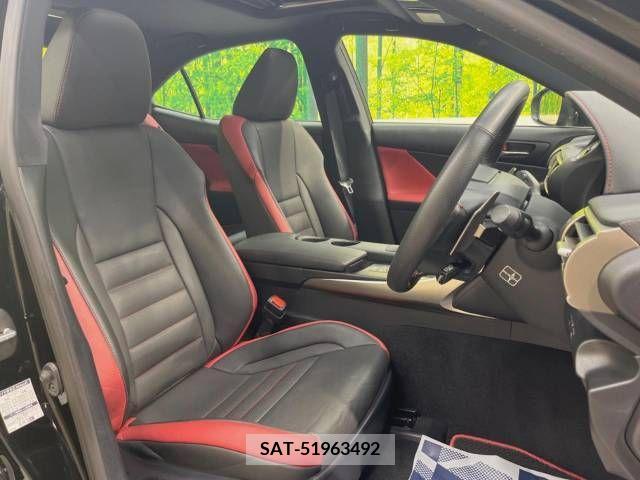 Lexus IS 2015-05 354063-8