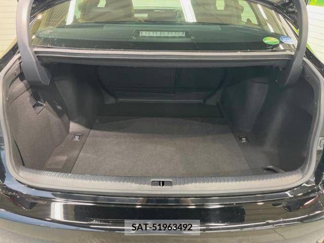 Lexus IS 2015-05 354063-10
