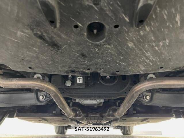 Lexus IS 2015-05 354063-19