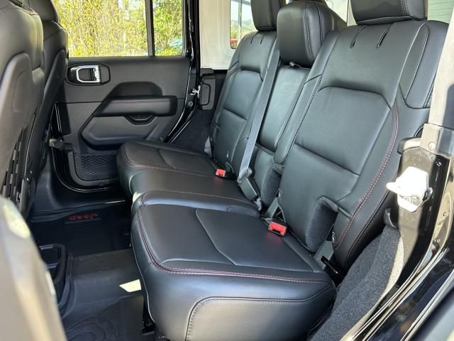 Jeep WRANGLER 2022-07 22255-19
