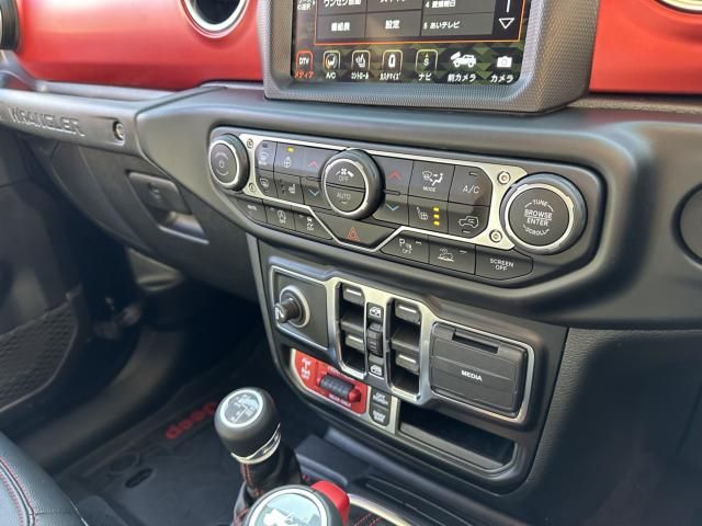 Jeep WRANGLER 2022-07 22255-27