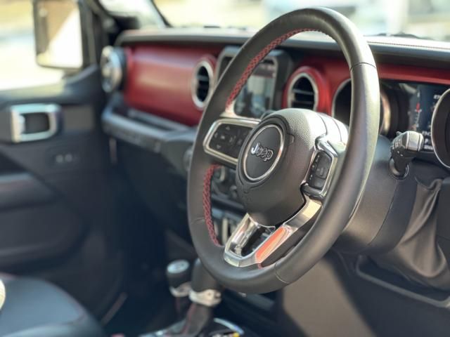 Jeep WRANGLER 2022-07 22255-1