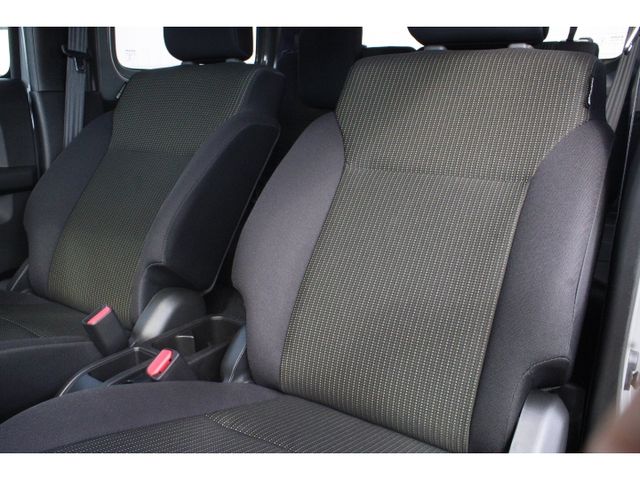 Suzuki JIMNY SIERRA 2023-07 196466-7
