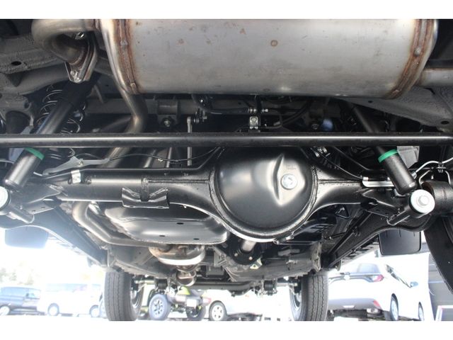 Suzuki JIMNY SIERRA 2023-07 196466-24