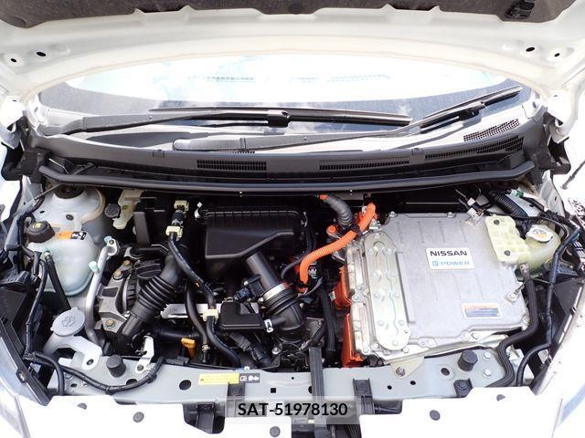 Nissan NOTE 2021-02 305532-19