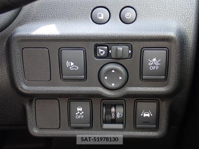 Nissan NOTE 2021-02 305532-10
