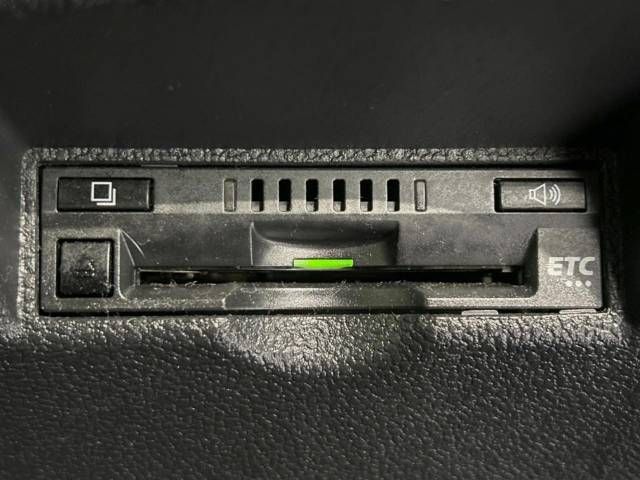 Toyota PRIUS 2017-02 24367-6