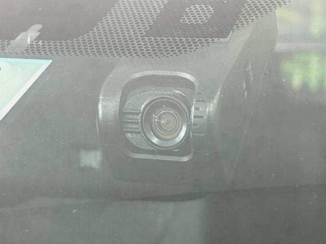 Toyota PRIUS 2017-02 24367-7