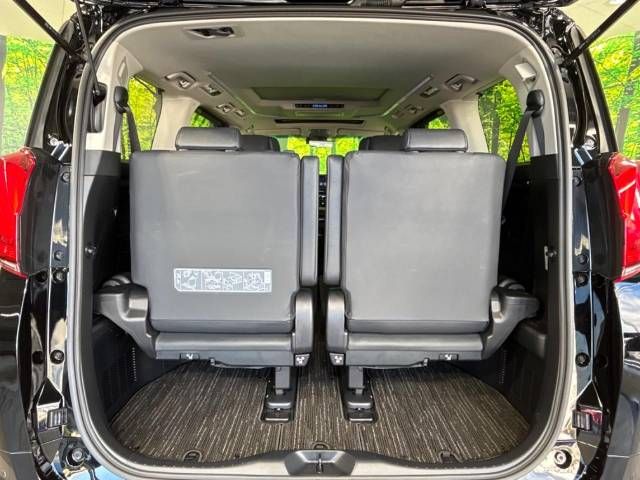 Toyota ALPHARD 2022-10 186323-10