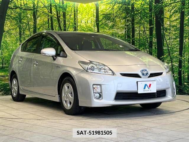 Toyota PRIUS 2010-02 383632-15