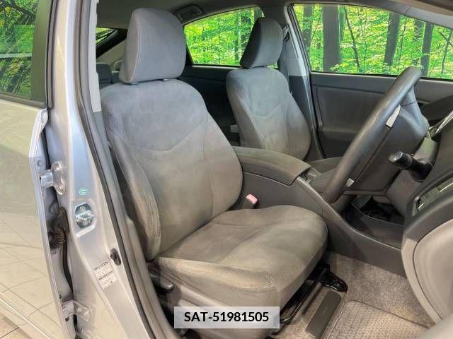 Toyota PRIUS 2010-02 383632-7