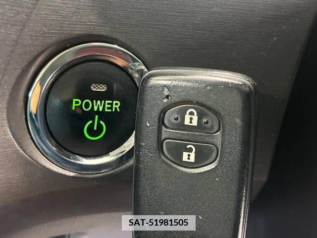 Toyota PRIUS 2010-02 383632-4