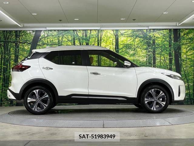 Nissan KICKS 2022-07 314978-16