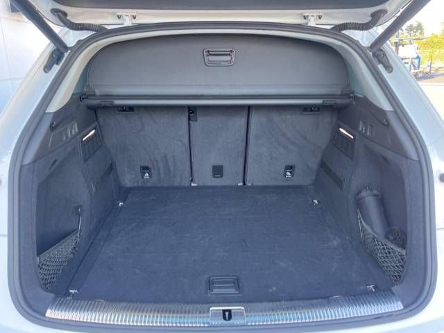 Audi Q5 2017-10 14114-14