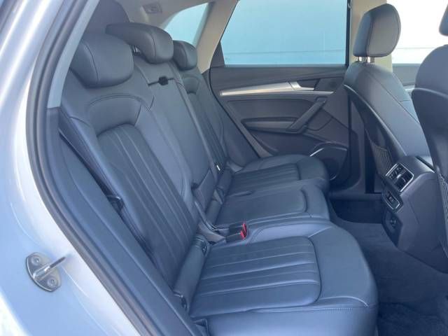 Audi Q5 2017-10 14114-9