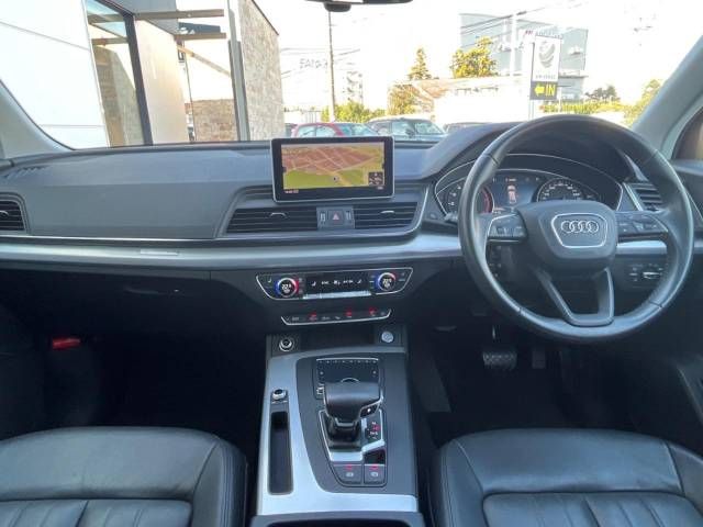 Audi Q5 2017-10 14114-1