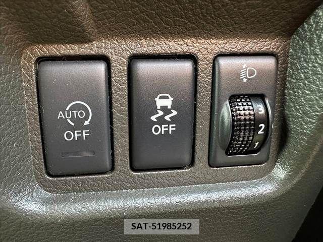 Nissan CUBE 2015-09 227952-6
