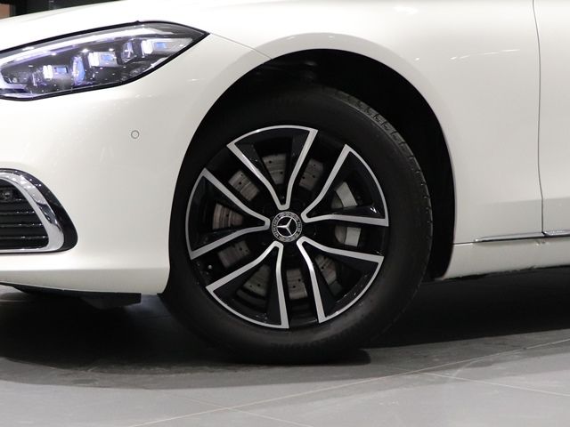 Mercedes Benz S-CLASS 2023-03 12231-3