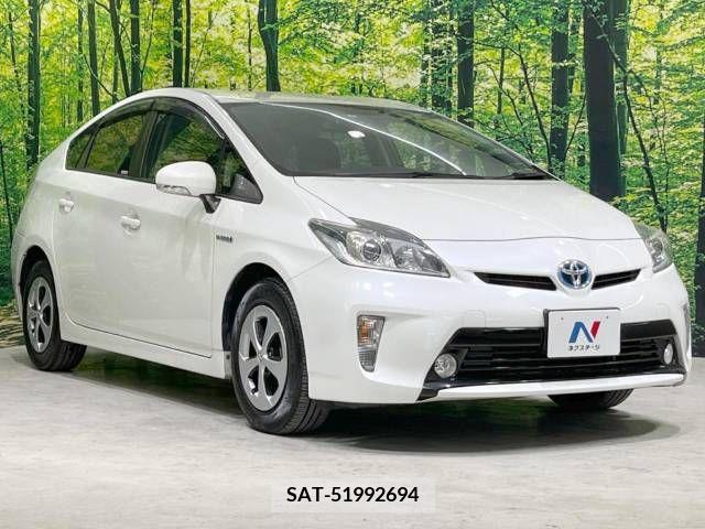Toyota PRIUS 2015-11 393426-15