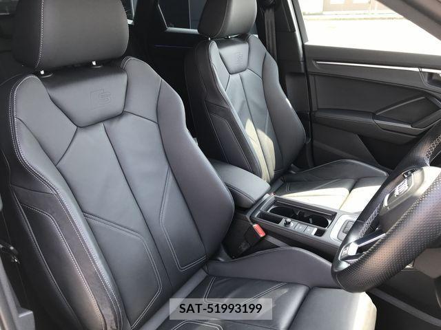 Audi Q3 2021-05 232005-10