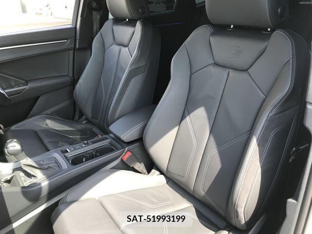 Audi Q3 2021-05 232005-12