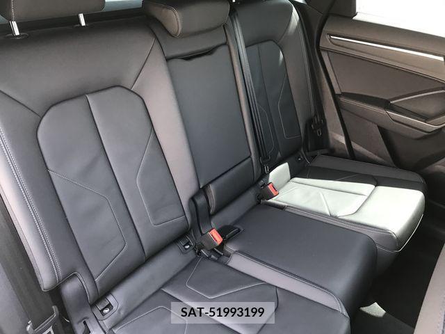 Audi Q3 2021-05 232005-14