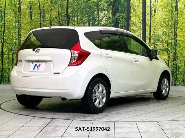 Nissan NOTE 2015-02 257325-17