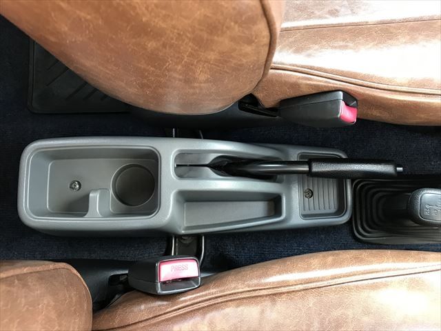 Mitsubishi PAJERO MINI 1999-02 184021-25
