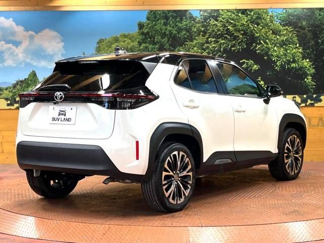 Toyota YARIS CROSS 2022-05 20361-17