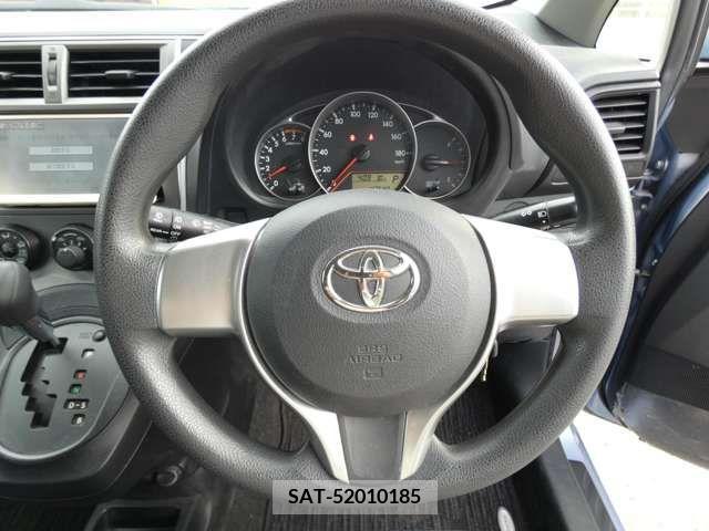 Toyota RACTIS 2011-03 387070-12