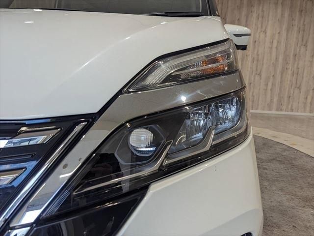 Nissan SERENA 2020-12 187172-8