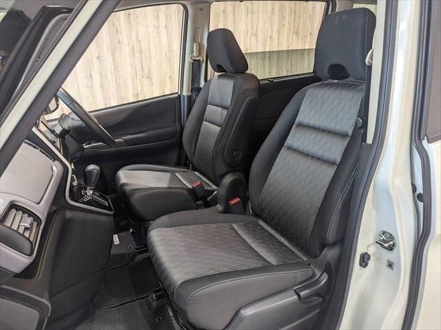 Nissan SERENA 2020-12 187172-22