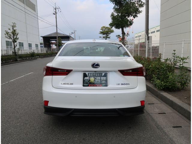 Lexus IS 2014-03 181485-15
