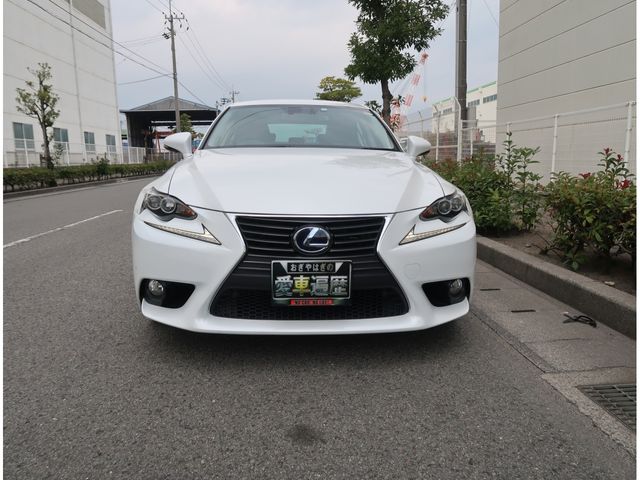 Lexus IS 2014-03 181485-12