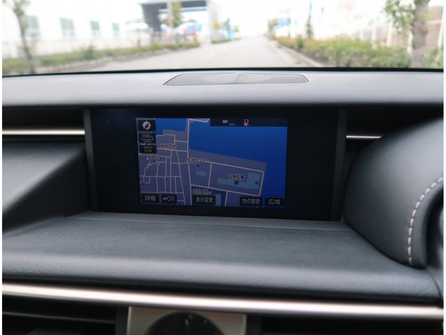 Lexus IS 2014-03 181485-23