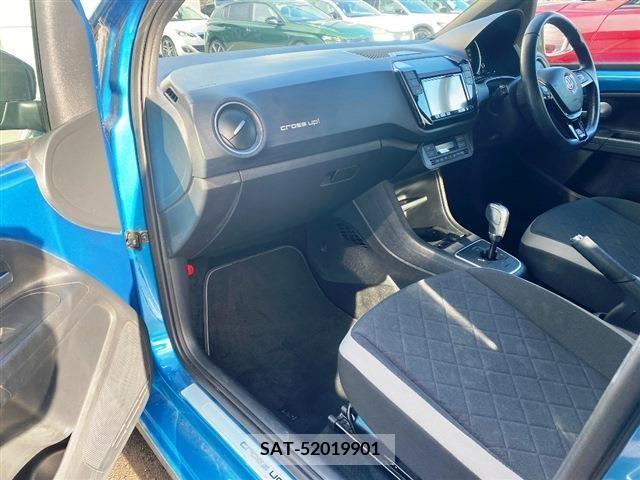 VolksWagen UP! 2019-01 289672-16