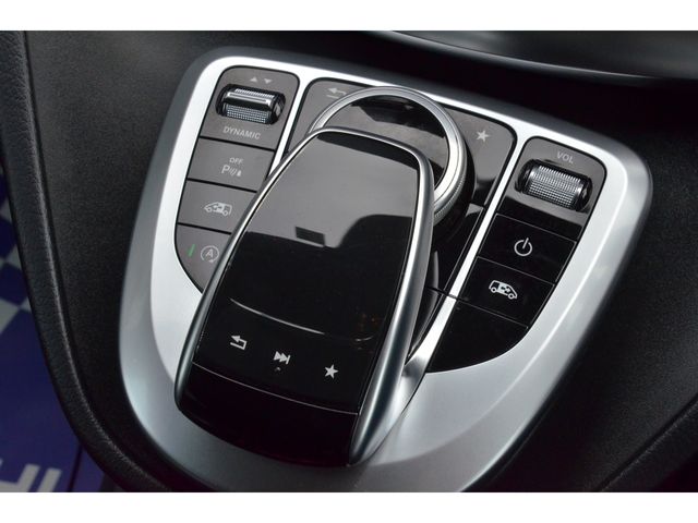 Mercedes Benz V-CLASS 2017-04 2811-10