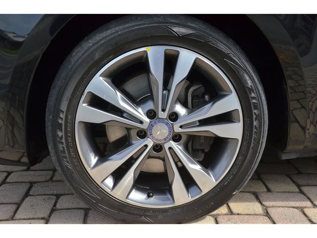 Mercedes Benz V-CLASS 2017-04 2811-23