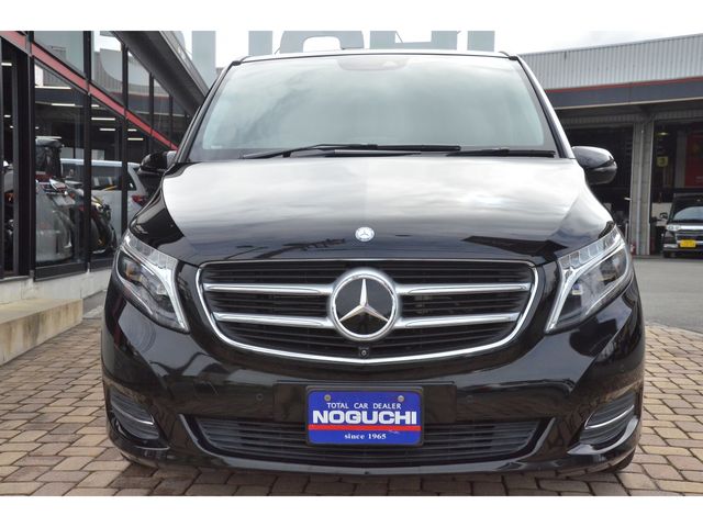 Mercedes Benz V-CLASS 2017-04 2811-1