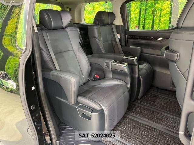Toyota ALPHARD 2022-05 279804-9