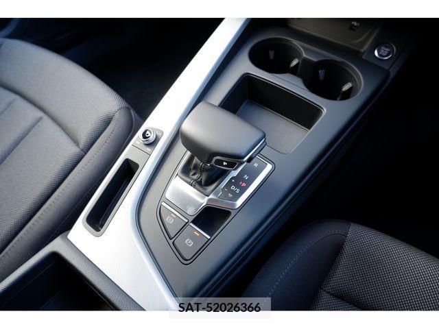 Audi A4 2023-03 334735-15