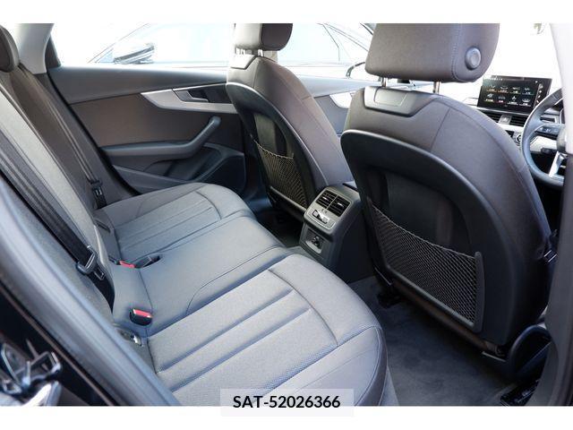 Audi A4 2023-03 334735-11