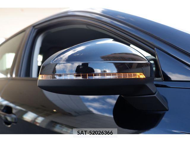 Audi A4 2023-03 334735-24